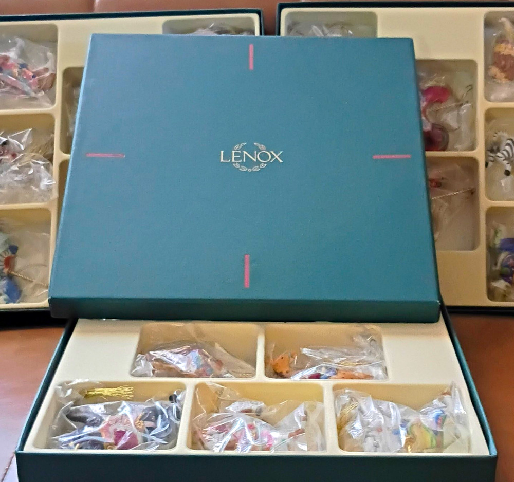 Lenox 1989 Handcrafted Taiwan Carousel Animal Christmas Ornaments Boxed 24k gold
